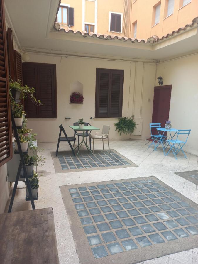 רומא Monolocale Suite Con Terrazzino מראה חיצוני תמונה